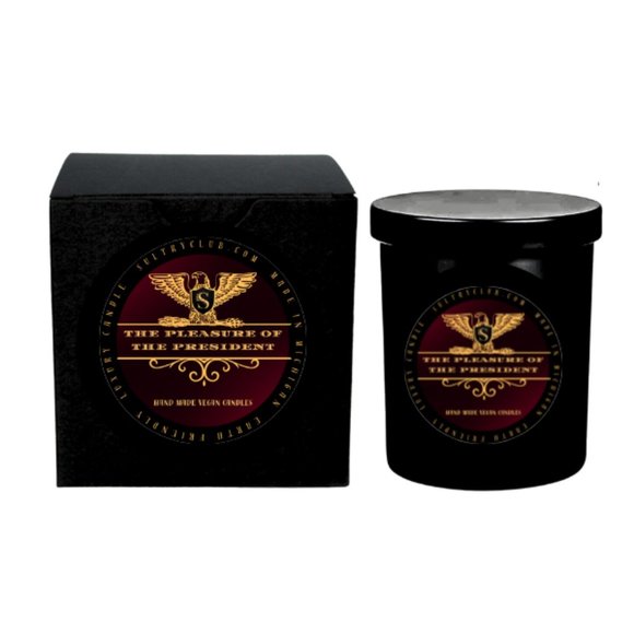 The Pleasure Of The President Luxury Candle - Picture 2 of 2